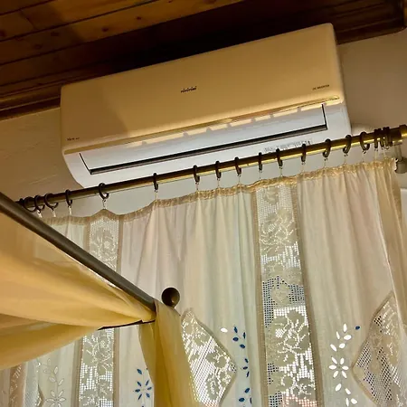 Joanna Seaside House * מגאניסי